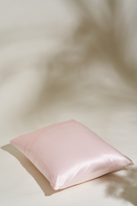 pillowcase-blush